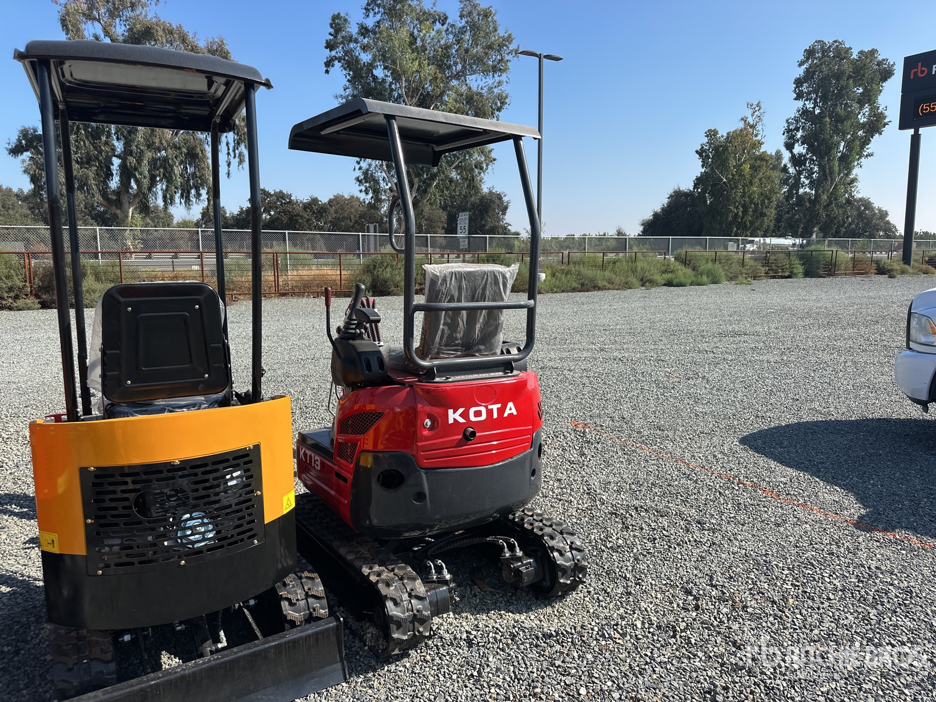 General Appearance with Picture, Left Rear Corner