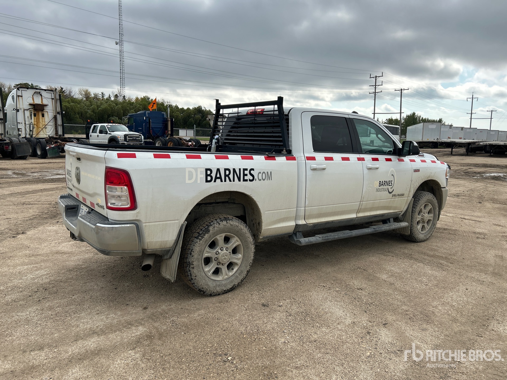 General Appearance with Picture, Right Rear Corner