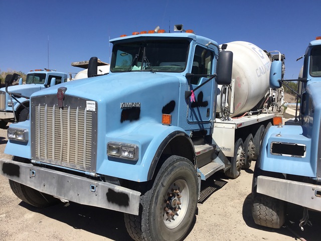 2004 (unverified) Kenworth W900 12x4 Mixer Truck (Inoperable)