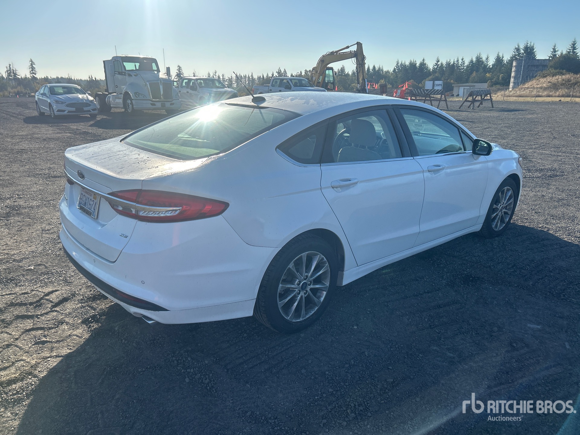 General Appearance with Picture, Right Rear Corner