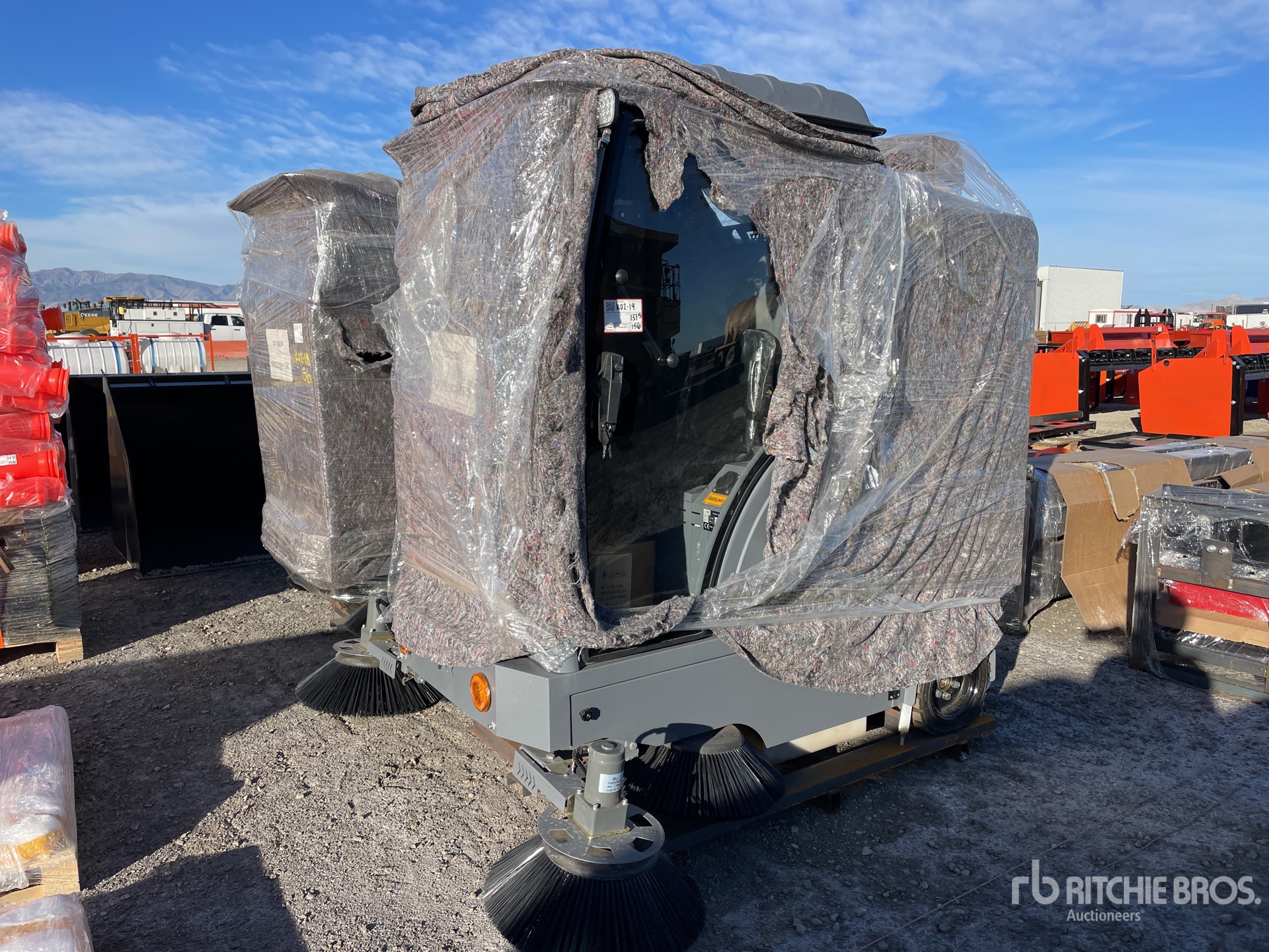 General Appearance with Picture, Left Front Corner