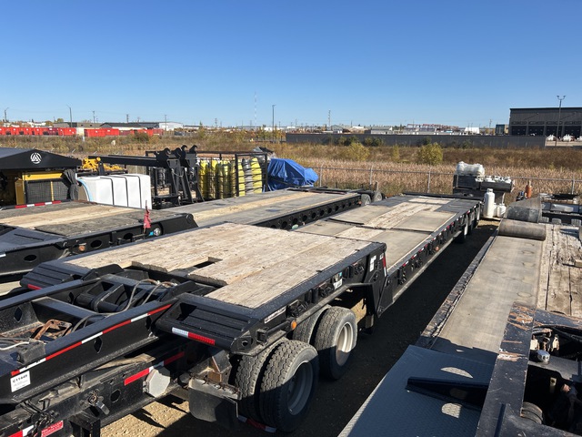 2014 Load King 50 ton 55 ft Tri/A Folding Neck Trailer