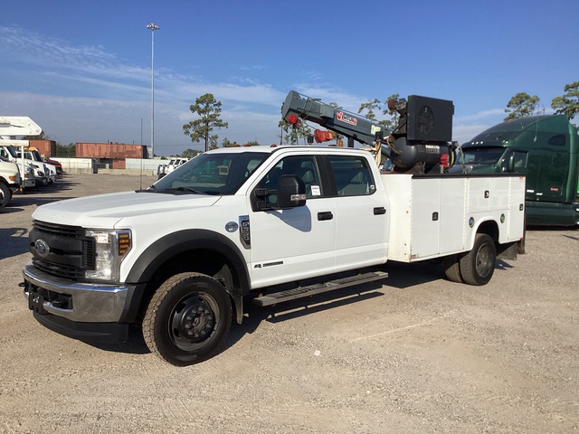 2019 Ford F-550 XL 4x4 Crew Cab Service Truck 2019 Ford F-550 XL 4x4 Crew Cab Service Truck