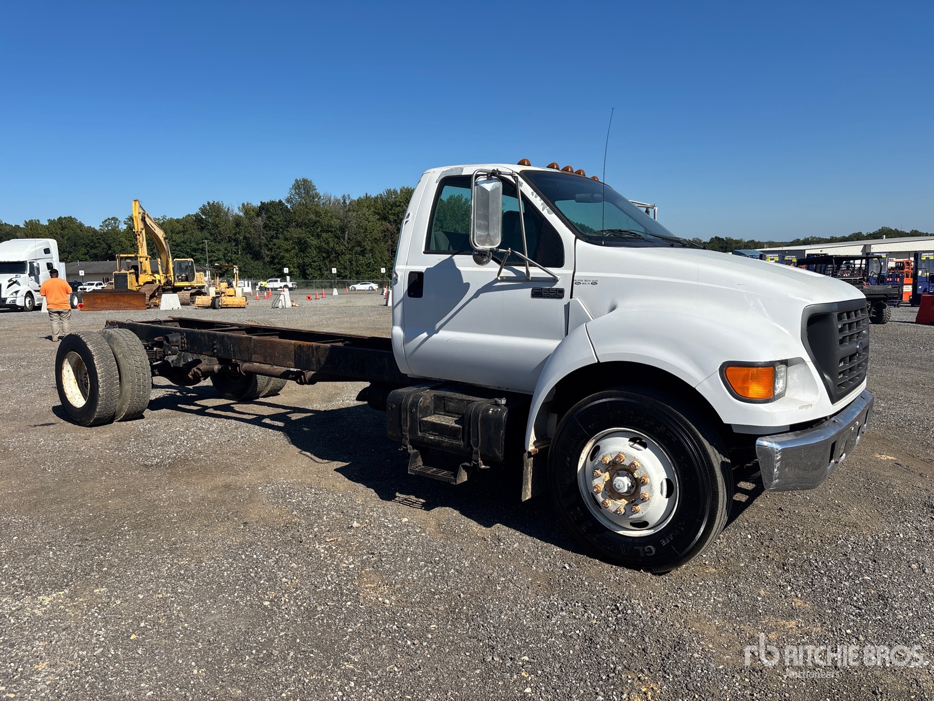 CAMIóN CHASIS 2002 FORD F650
