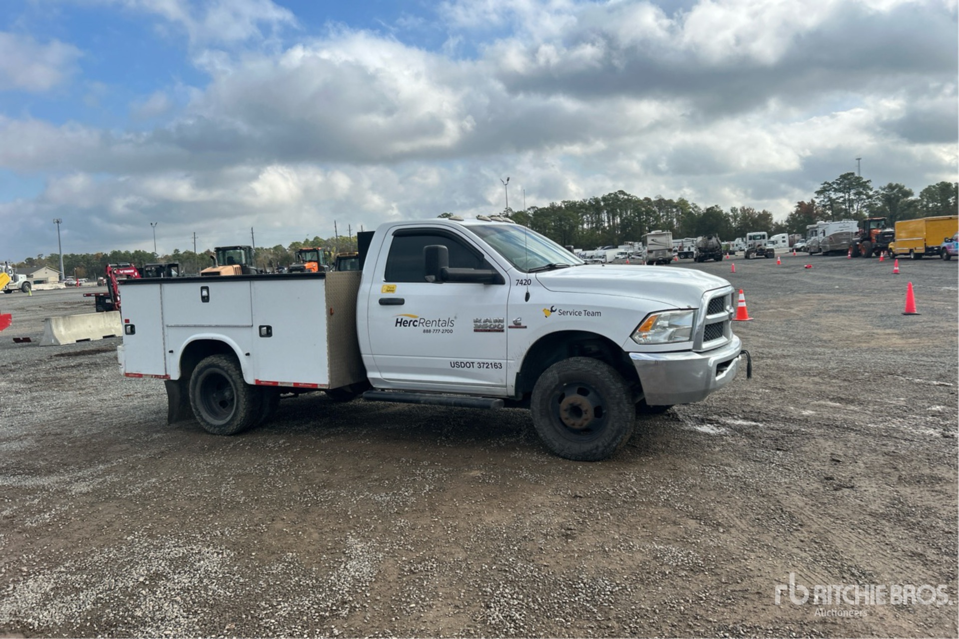 General Appearance with Imagen: esquina delantera derecha