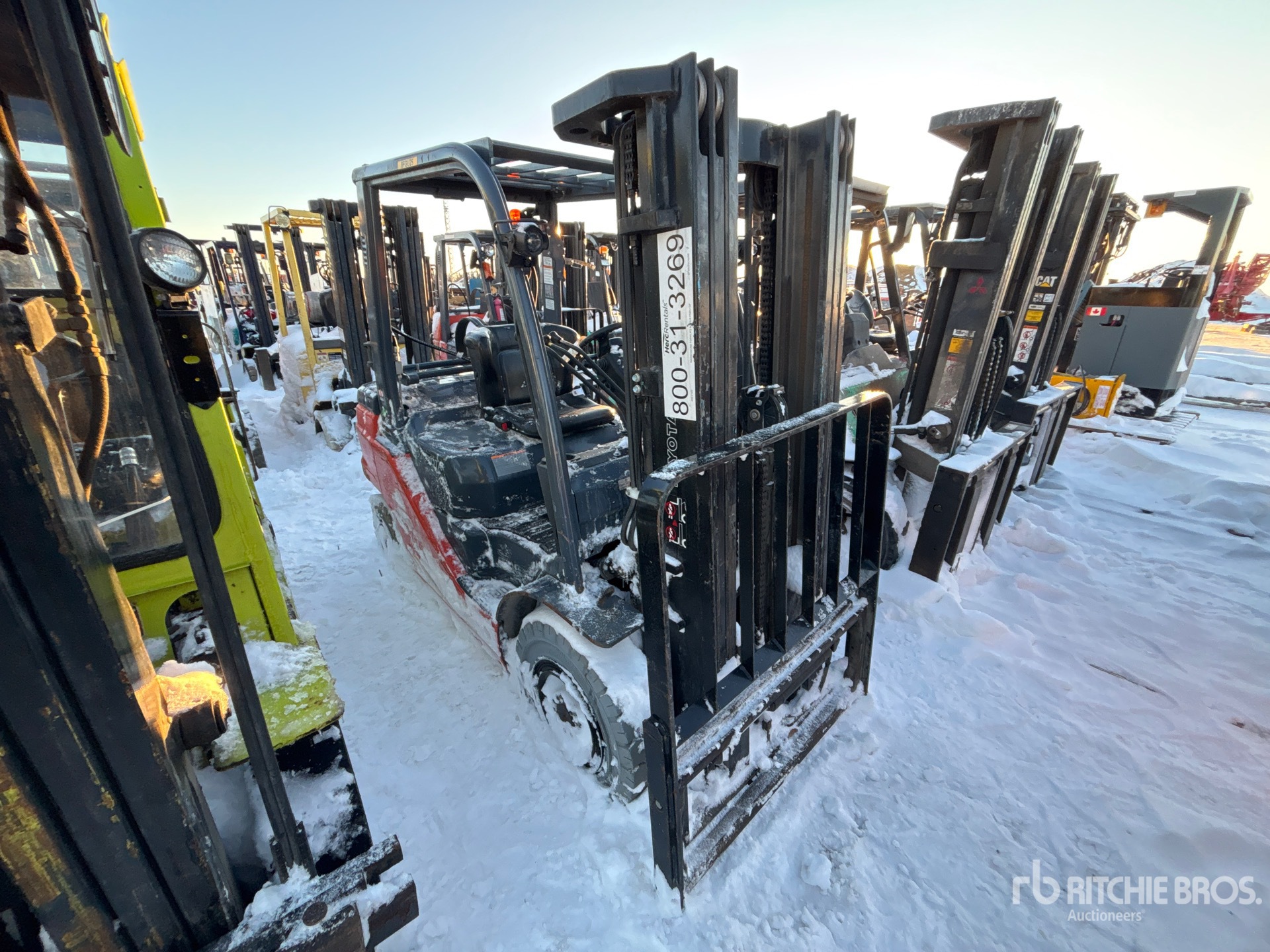 General Appearance with Picture, Left Front Corner