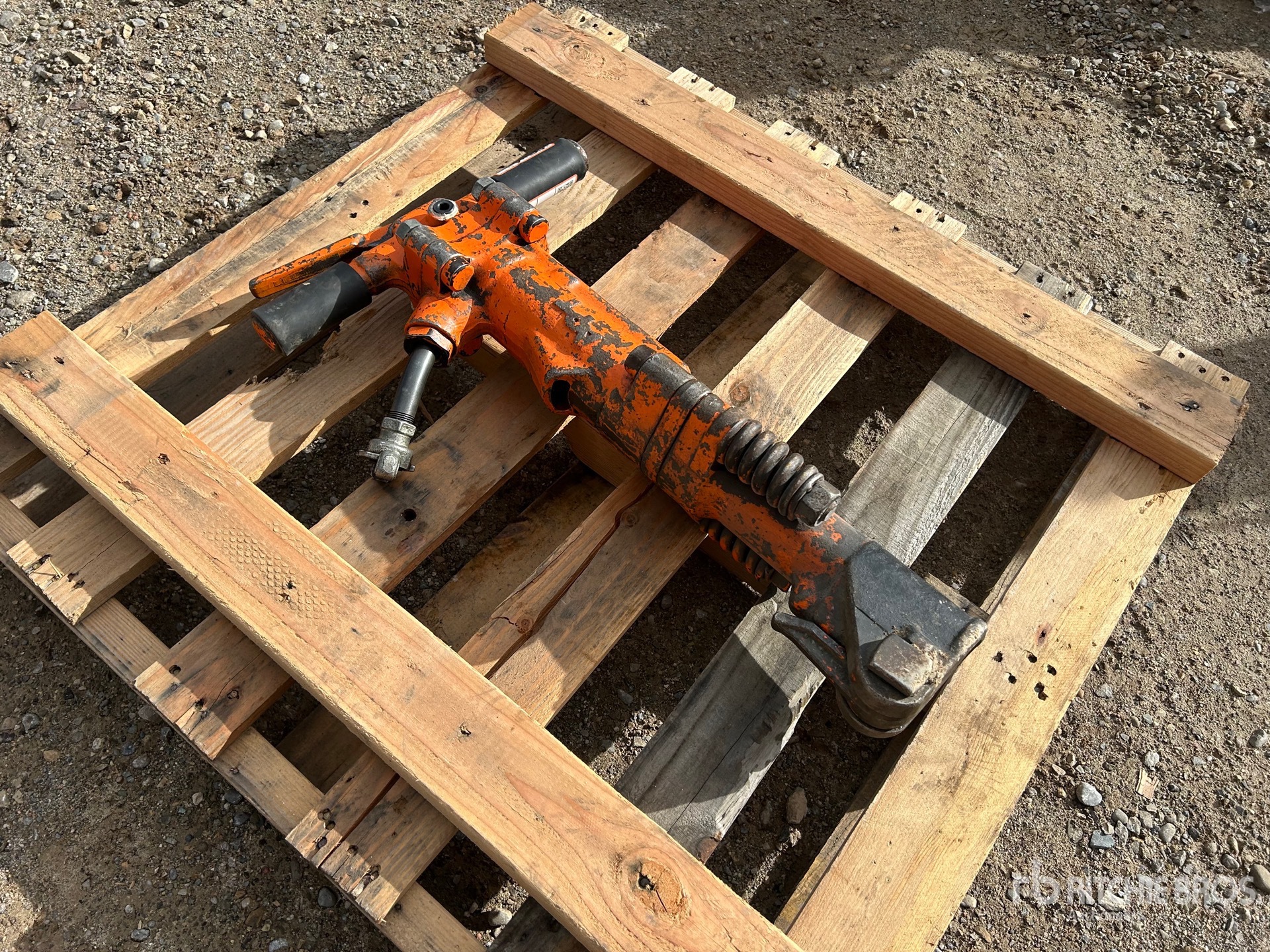 General Appearance with Imagen: esquina trasera izquierda