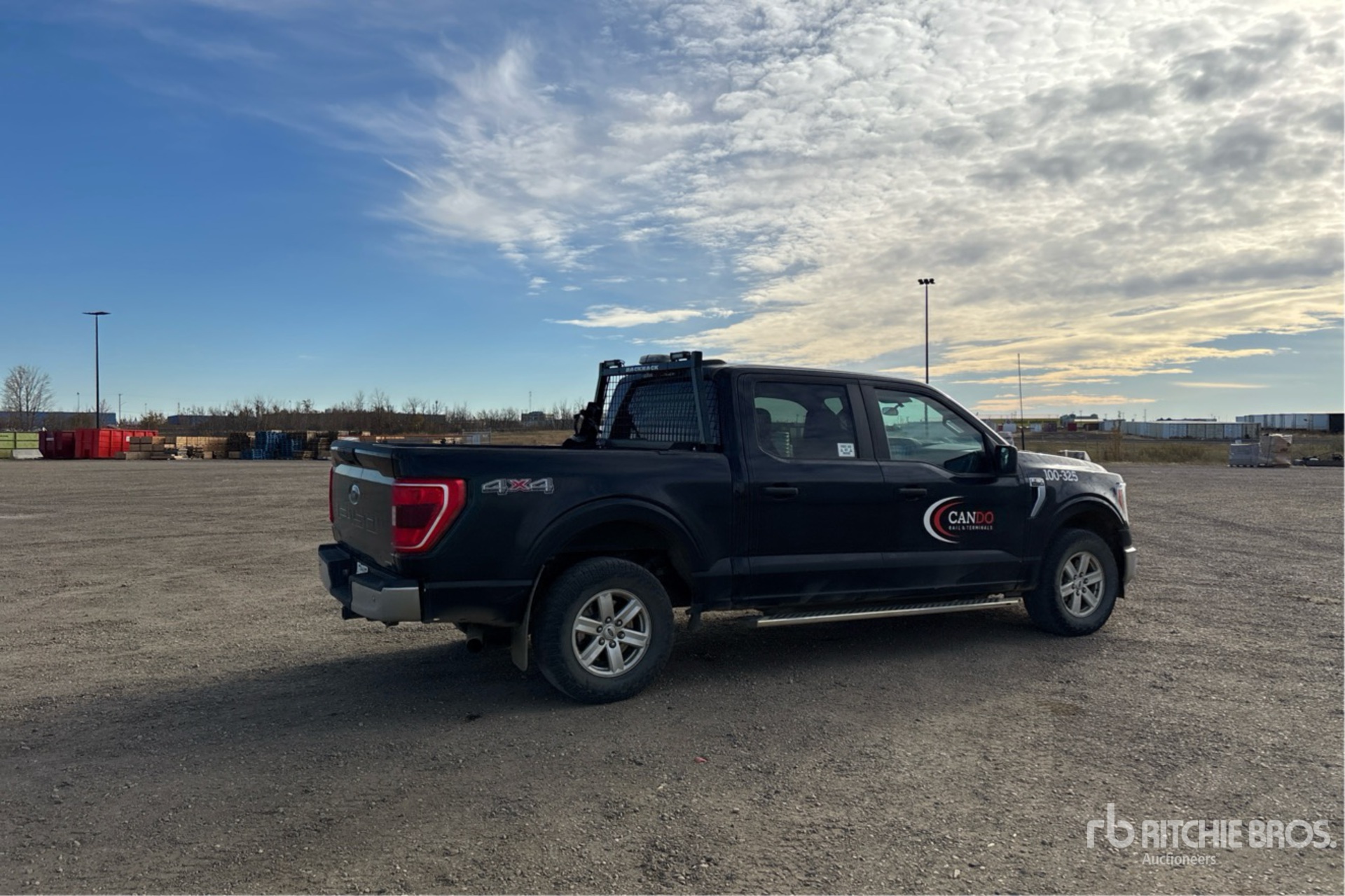 General Appearance with Picture, Right Rear Corner