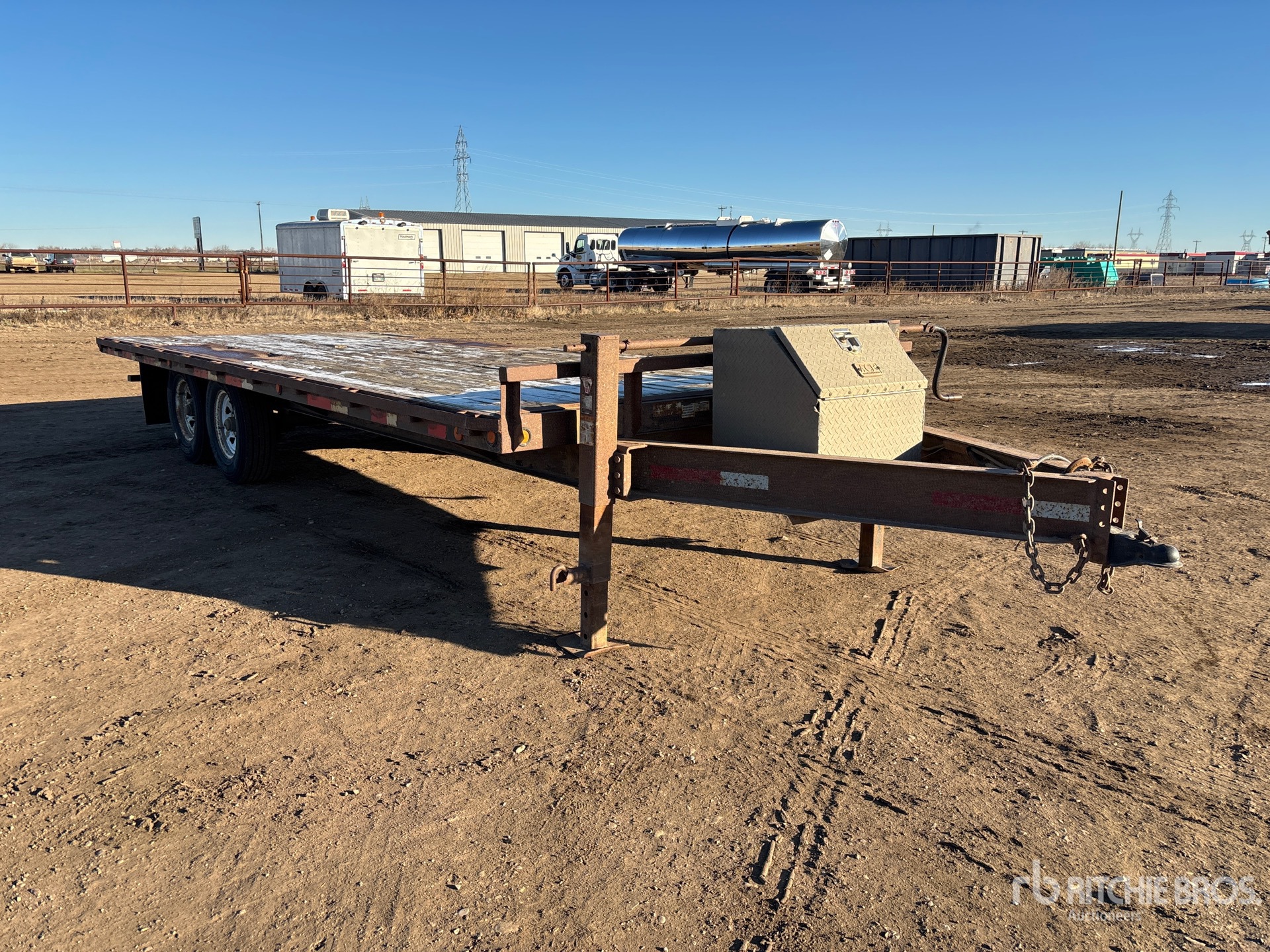 General Appearance with Bild, Ecke vorne rechts