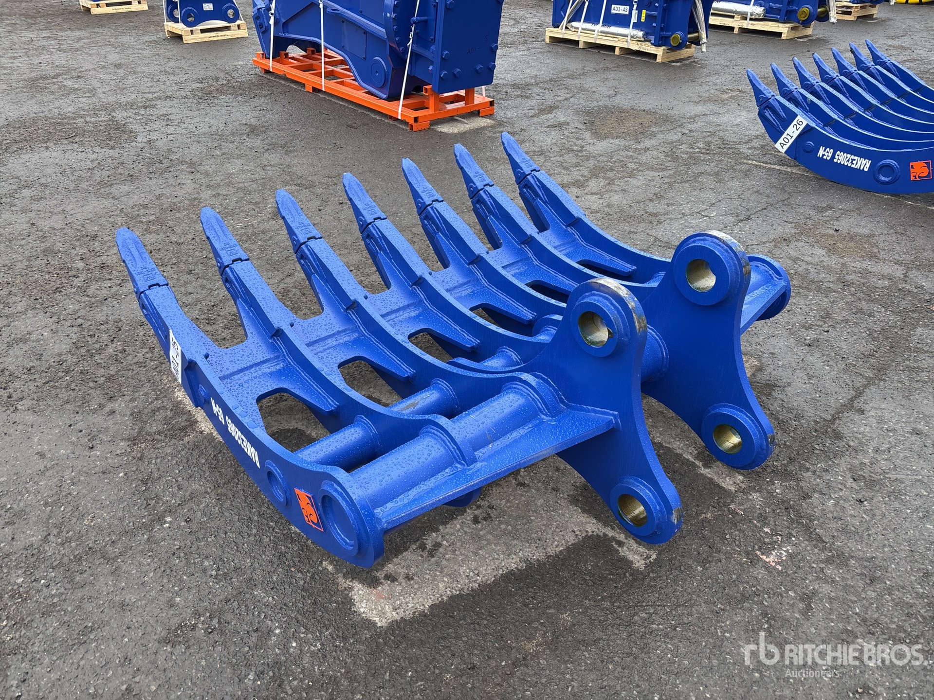 General Appearance with Foto, angolo posteriore sinistro