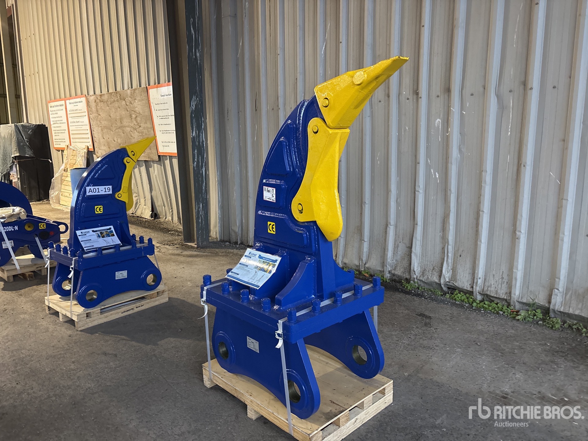 Aspect général with Image, coin avant droit