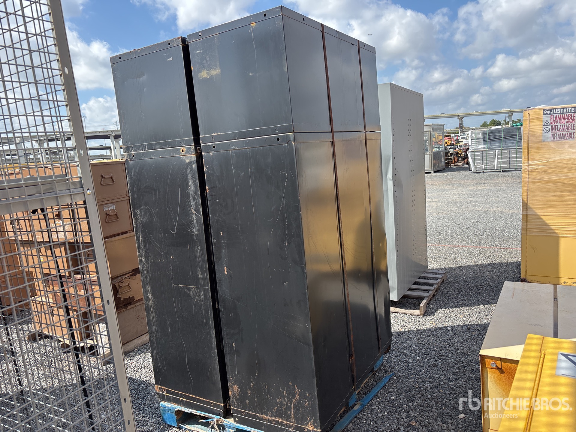 General Appearance with Imagen: esquina trasera derecha