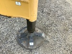 Hydraulics - Crane Carrier/Chassis with Stabilizer Cylinders