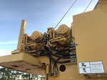 Crane Superstructure Hydraulics with Auxiliary Hoist