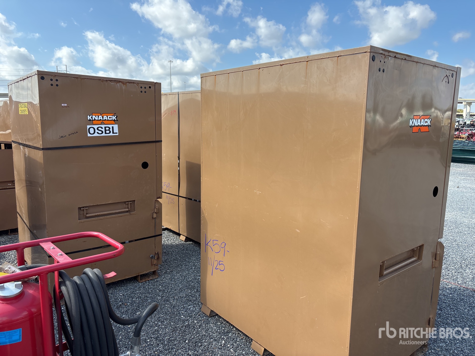 General Appearance with Imagen: esquina trasera derecha