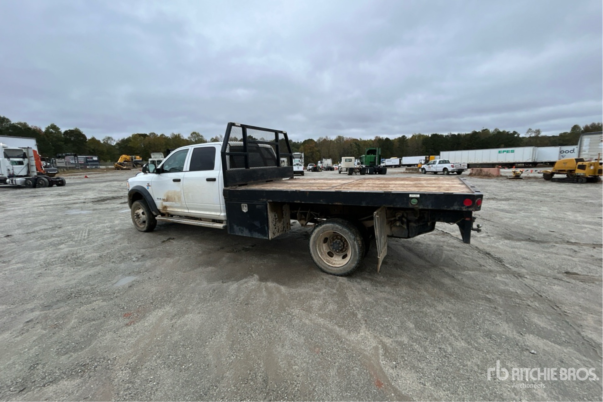 General Appearance with Picture, Left Rear Corner