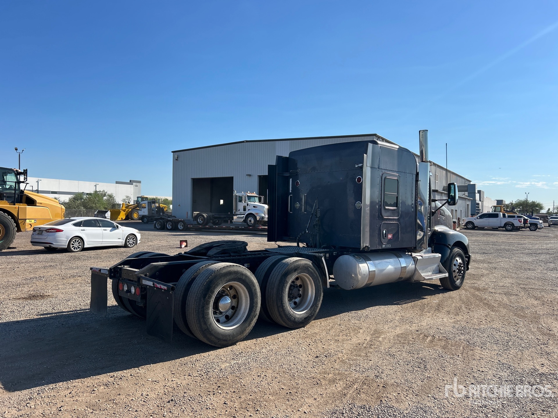 CAMIóN CAMAROTE 2016 KENWORTH