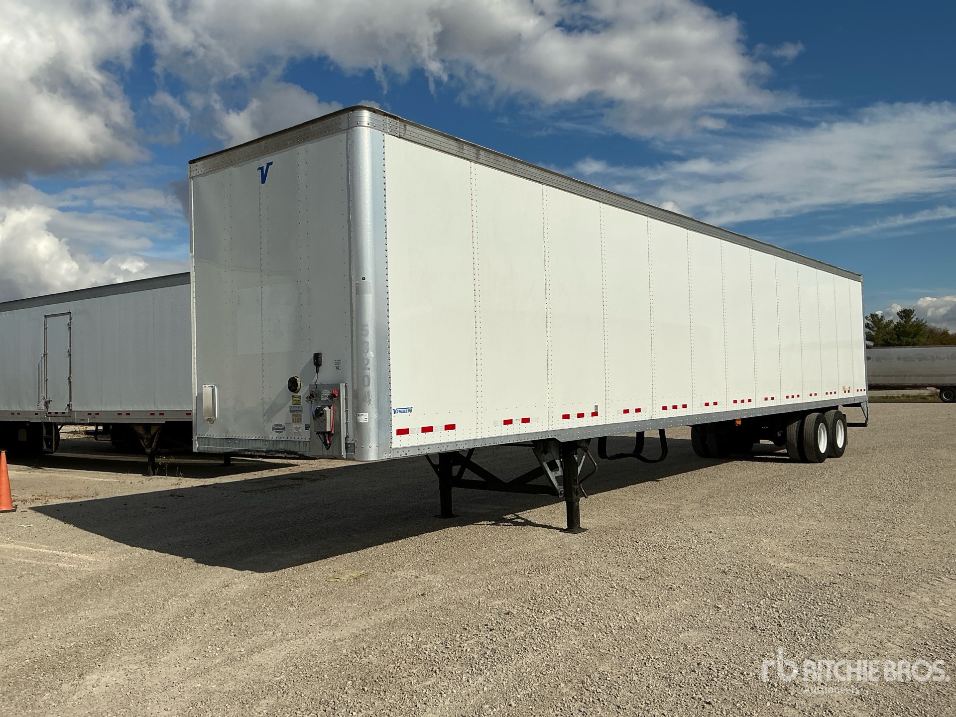 General Appearance with Featured Photo