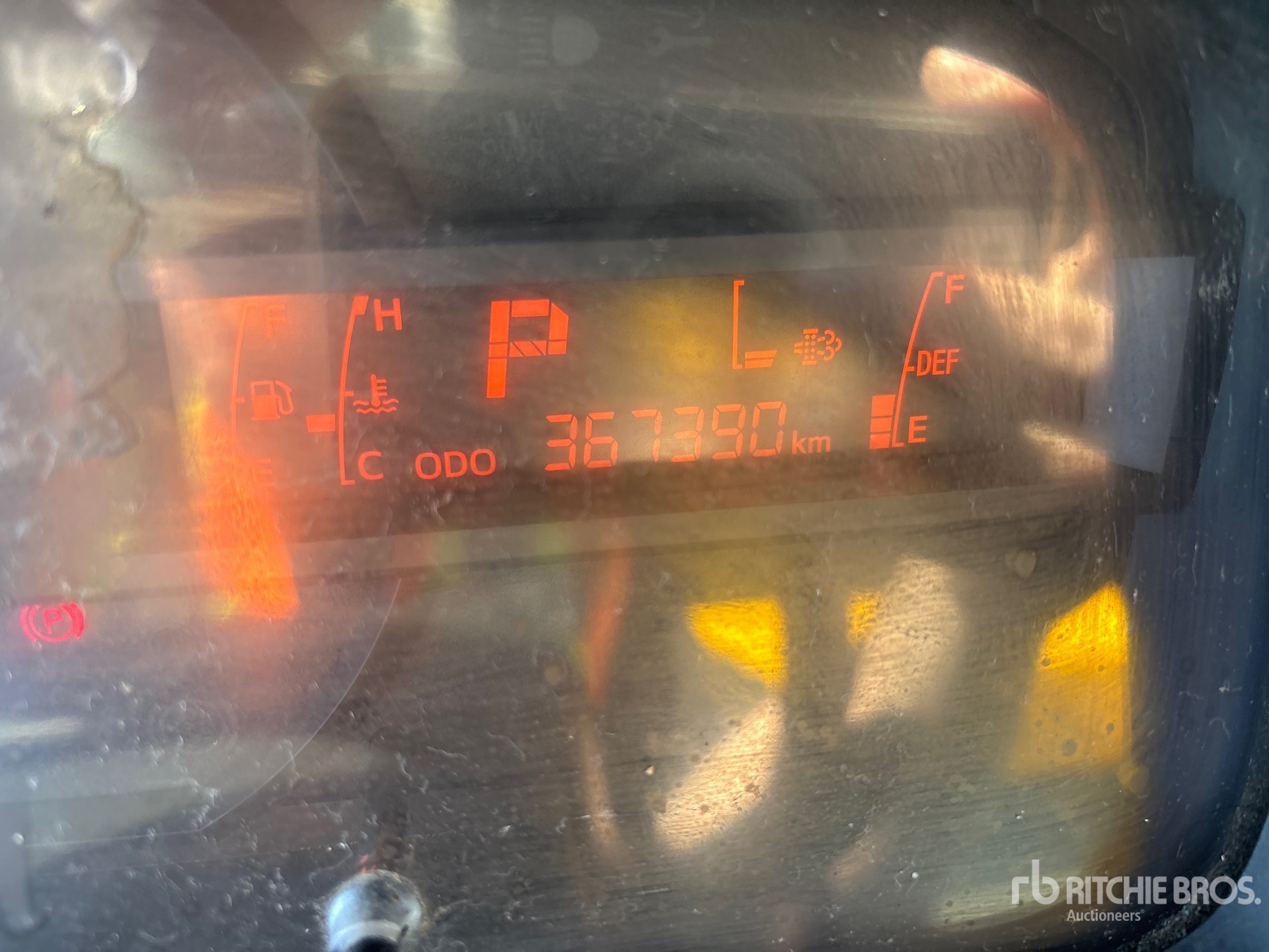 General Appearance with Hour Meter / Odometer