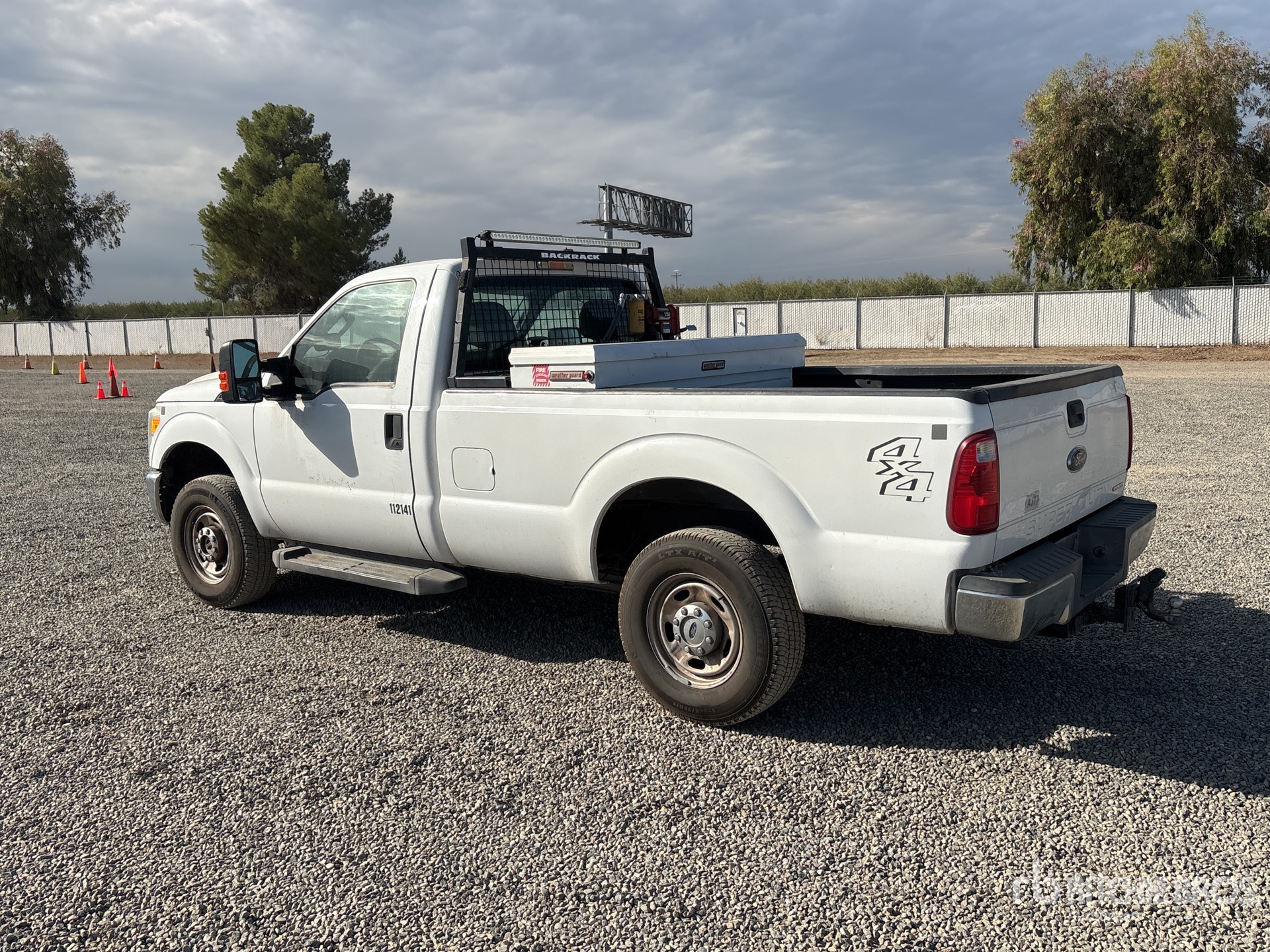 General Appearance with Picture, Left Rear Corner