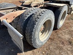 4 Underbody - Truck with 