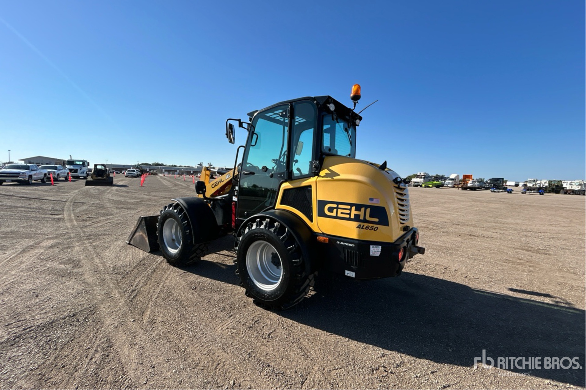 CARGADOR FRONTAL GEHL AL650