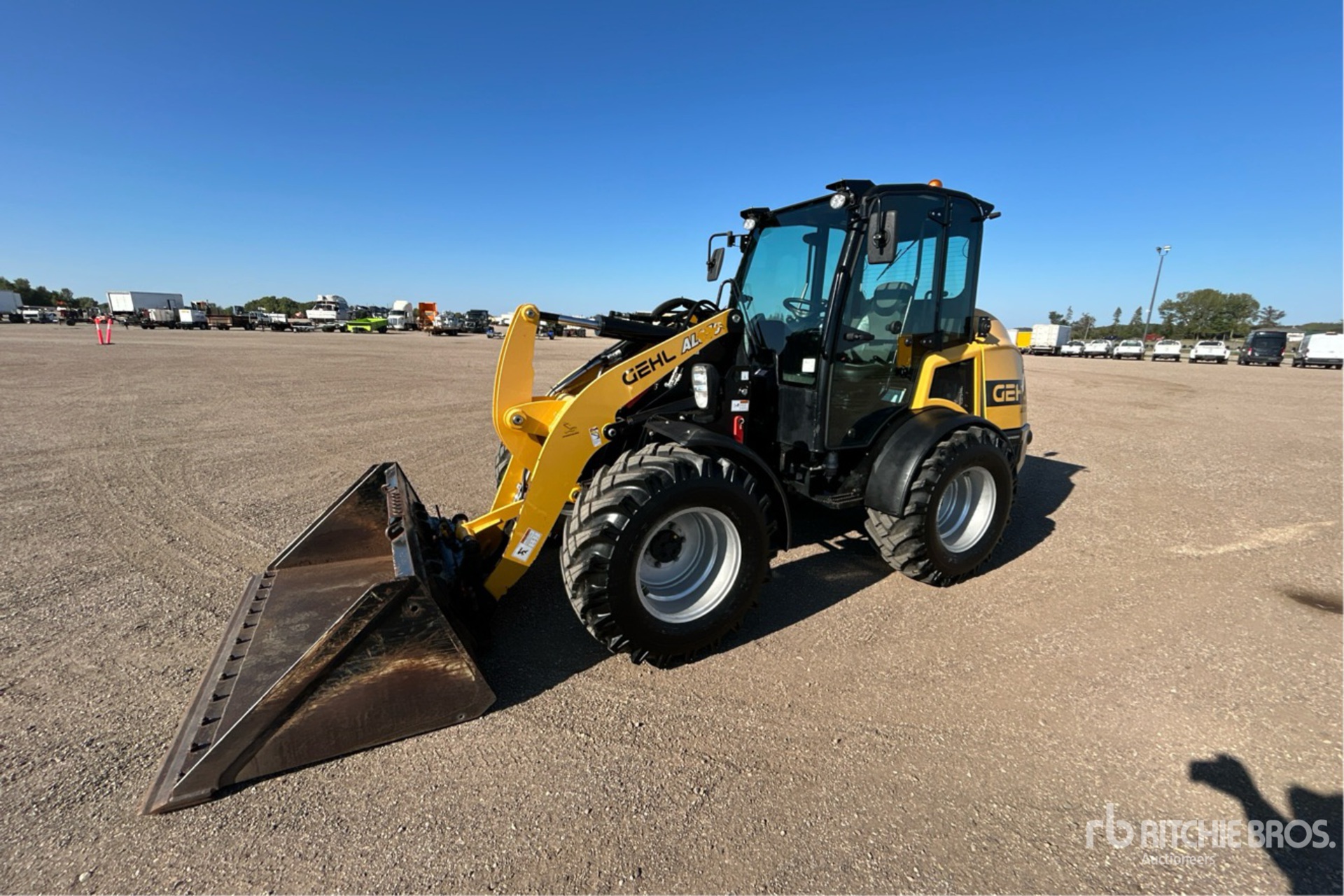 CARGADOR FRONTAL GEHL AL650