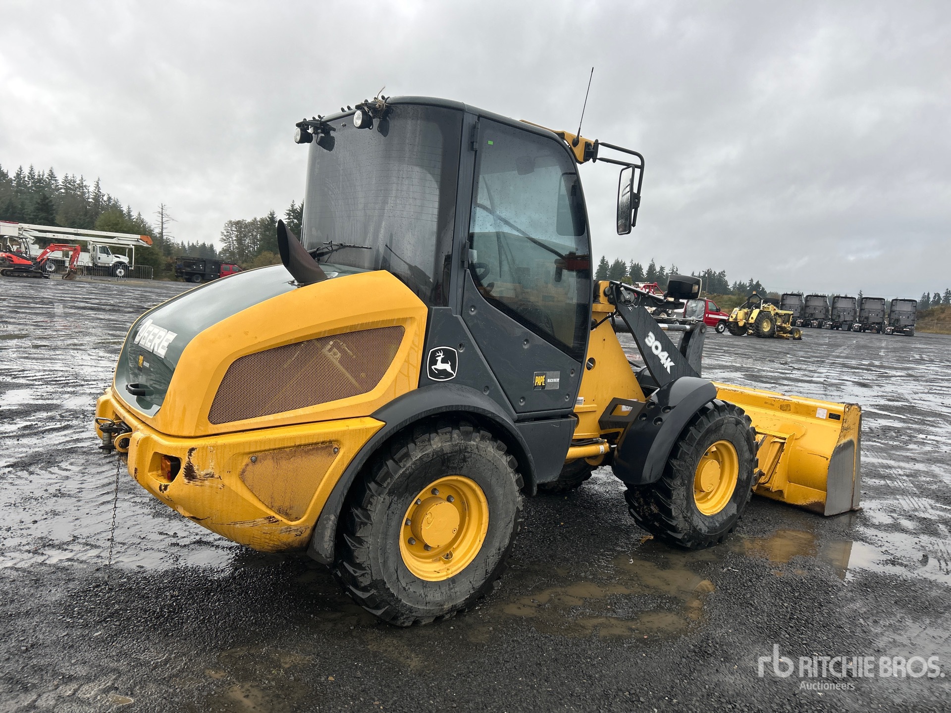 General Appearance with Picture, Right Rear Corner