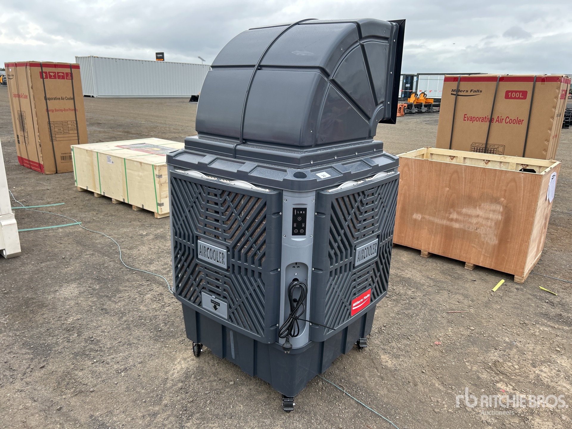 General Appearance with Picture, Right Rear Corner