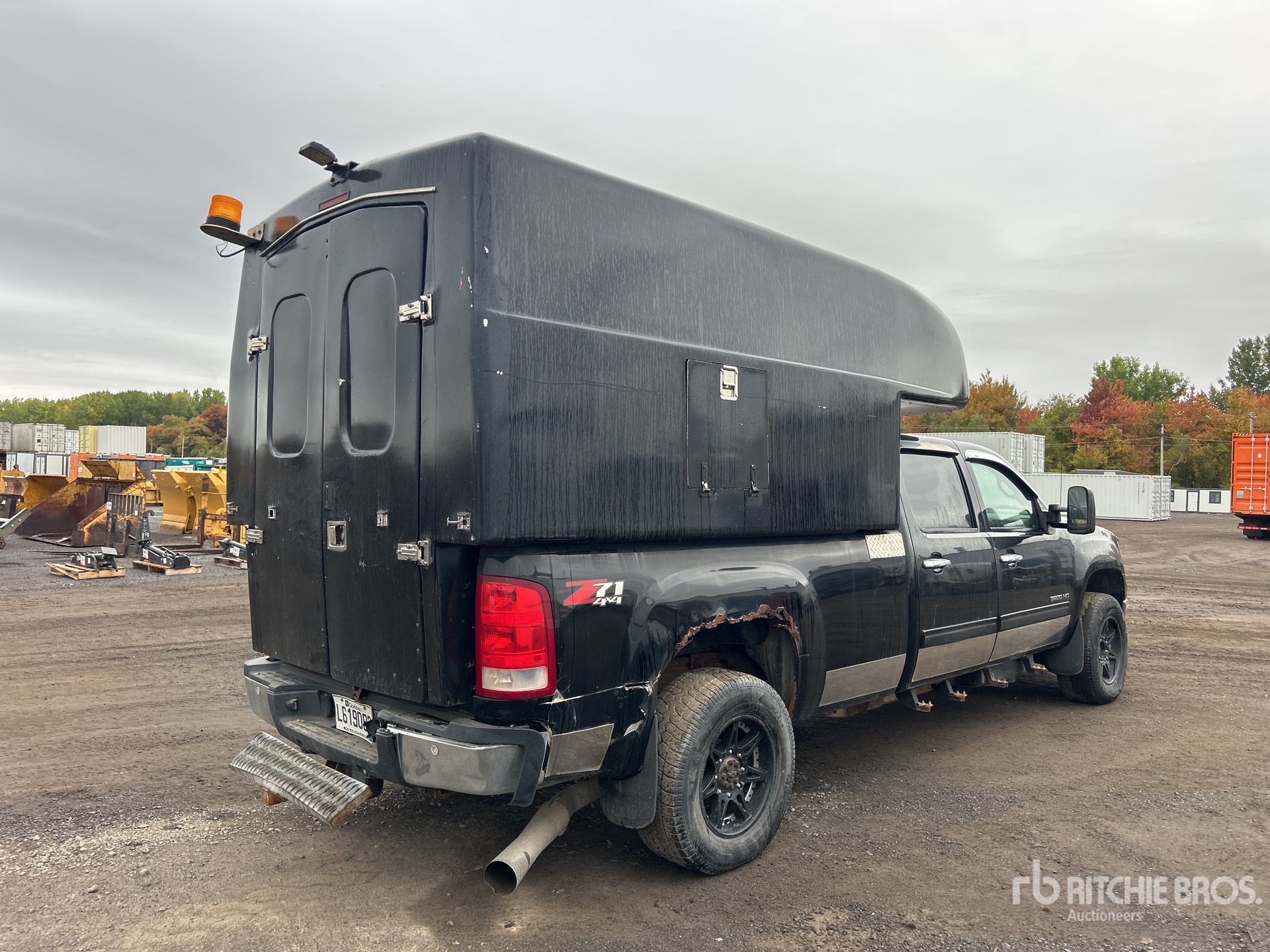 General Appearance with Picture, Right Rear Corner