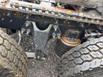 4 Underbody - Truck with 