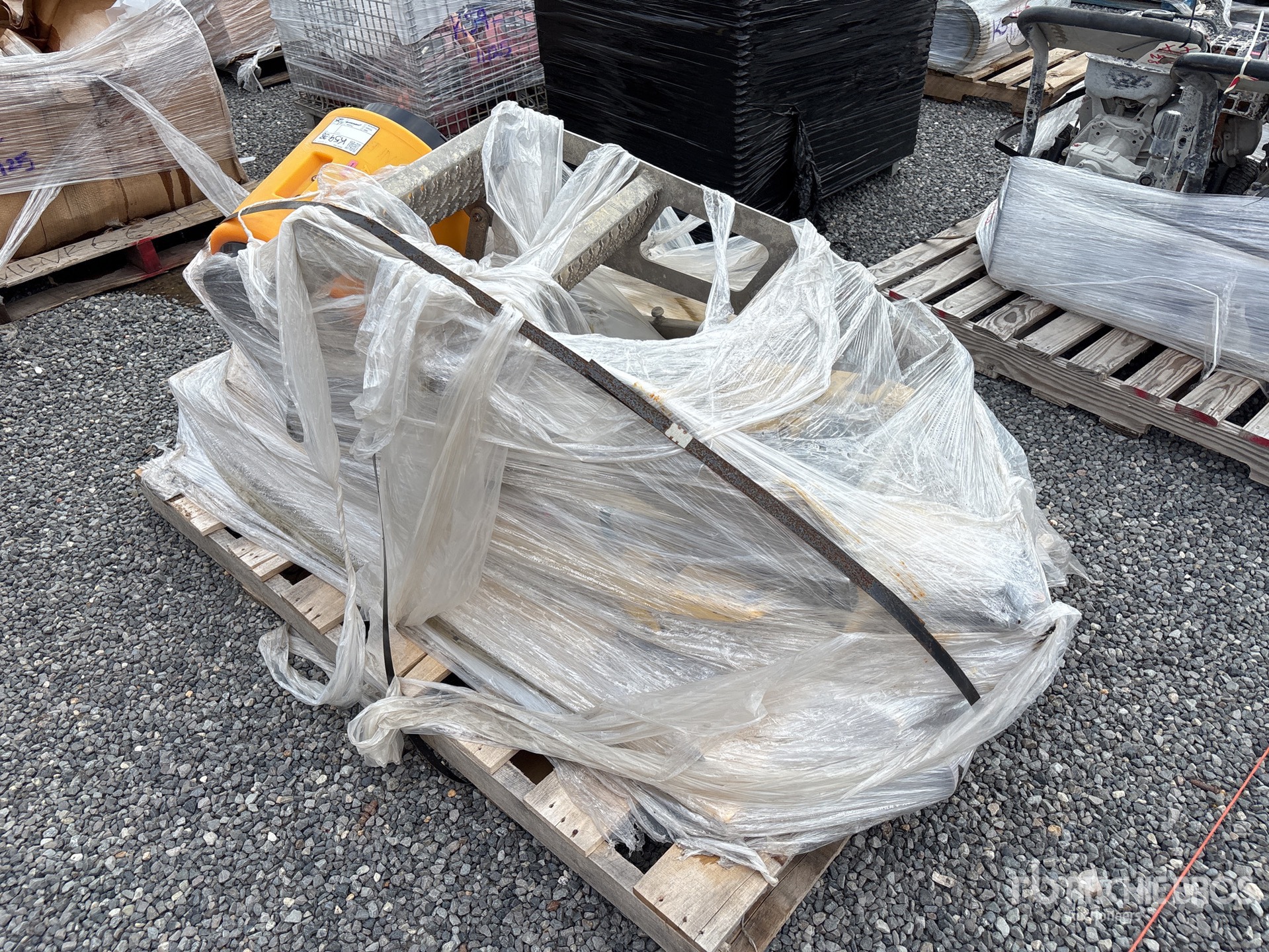 General Appearance with Imagen: esquina trasera derecha