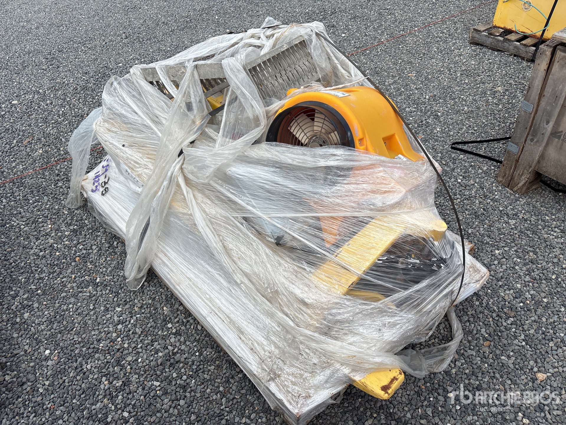 General Appearance with Imagen: esquina delantera derecha