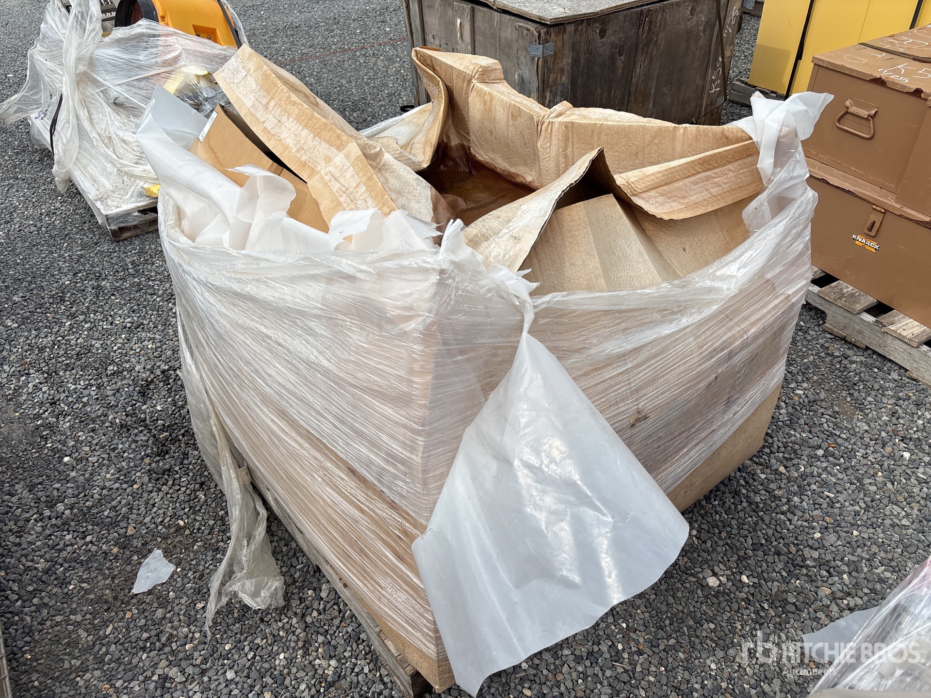 General Appearance with Imagen: esquina trasera izquierda