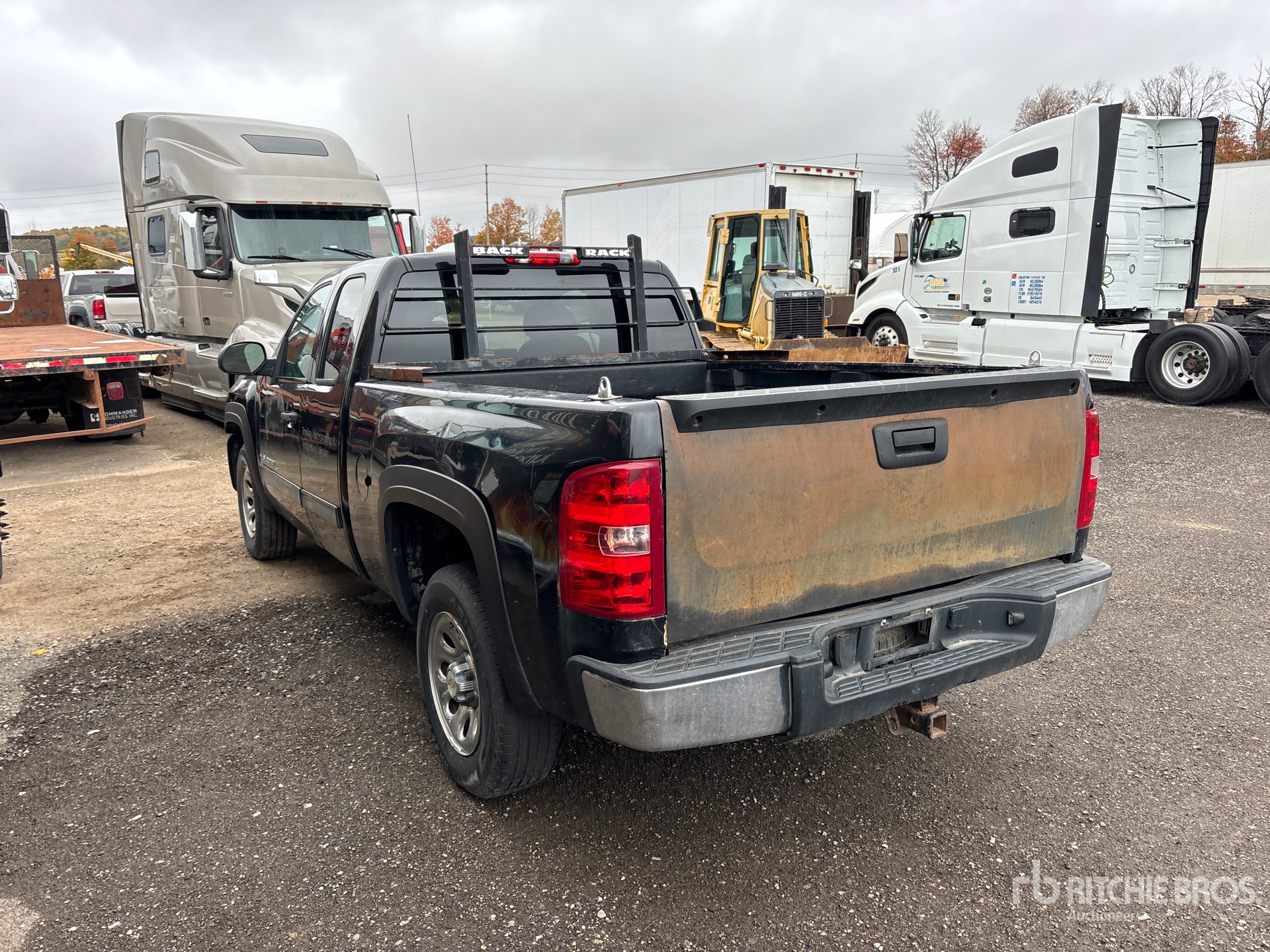 General Appearance with Picture, Left Rear Corner