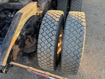 4 Underbody - Truck with 