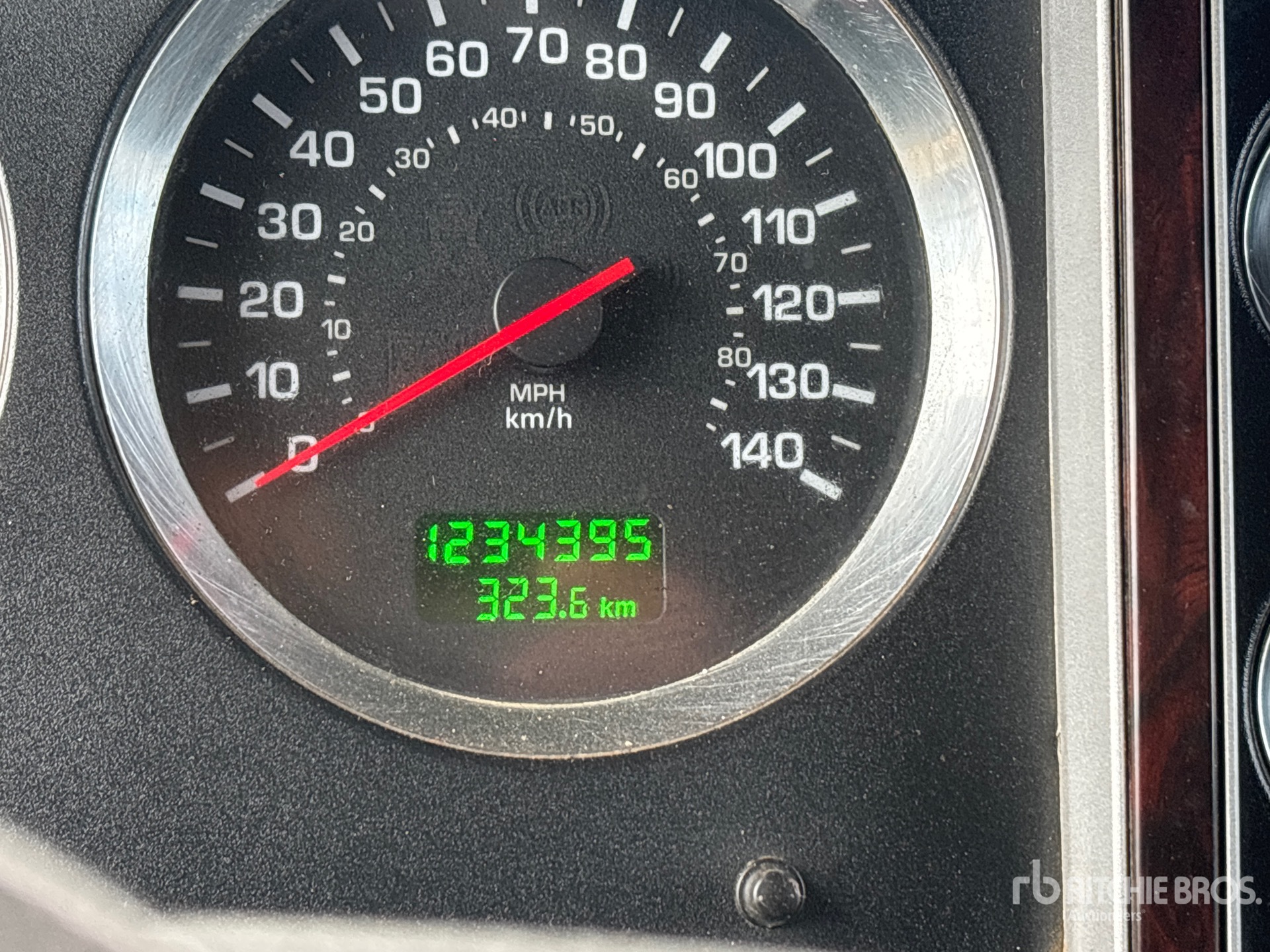 General Appearance with Hour Meter / Odometer