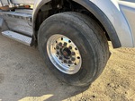 4 Underbody - Truck with 