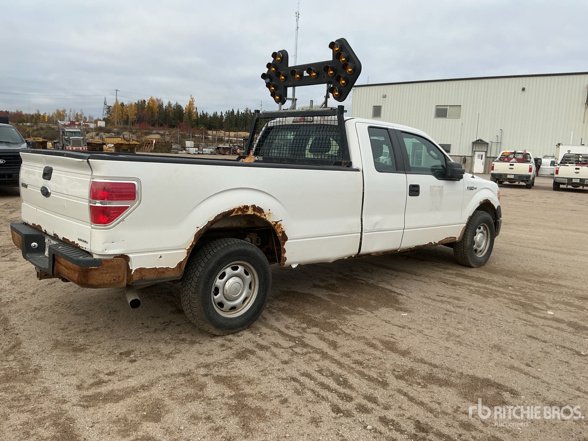 General Appearance with Picture, Right Rear Corner
