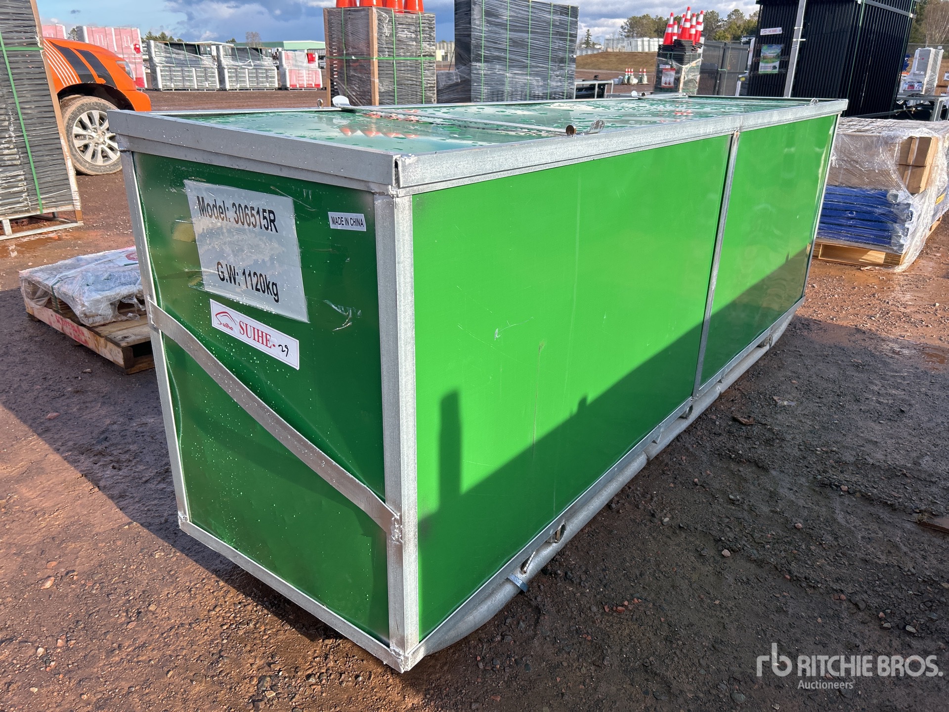 General Appearance with Bild, Ecke hinten links