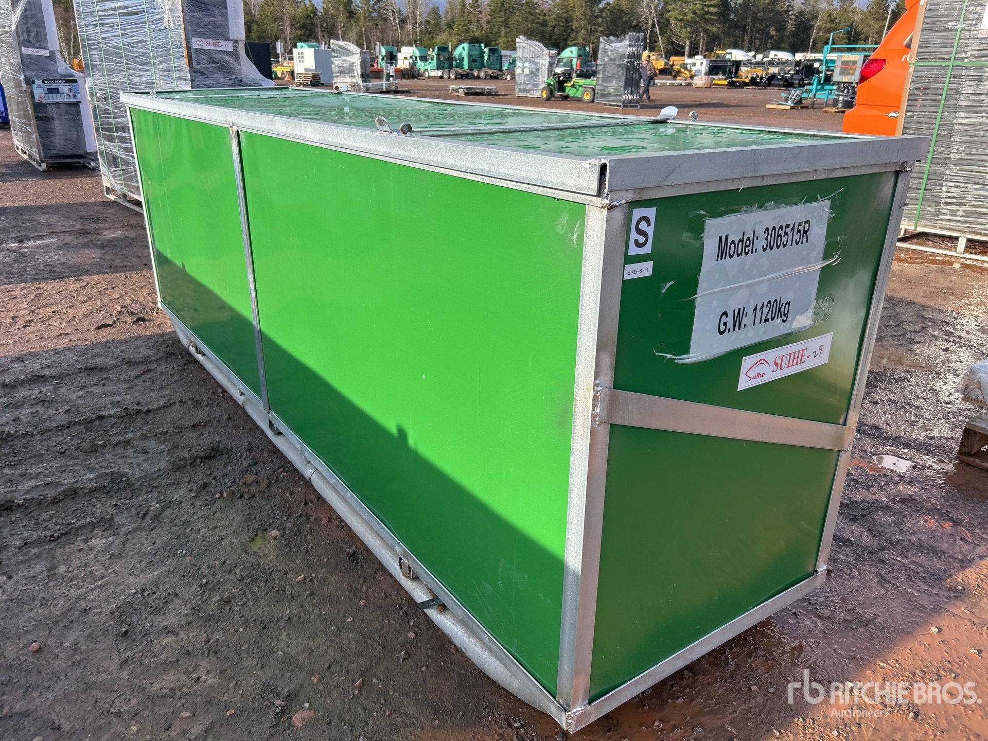 General Appearance with Bild, Ecke hinten rechts