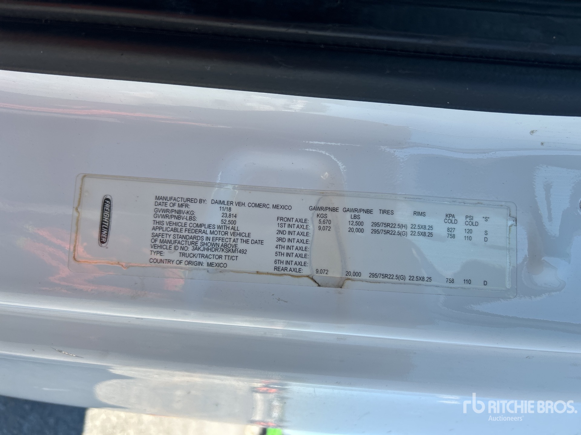 General Appearance with Serial Number / VIN