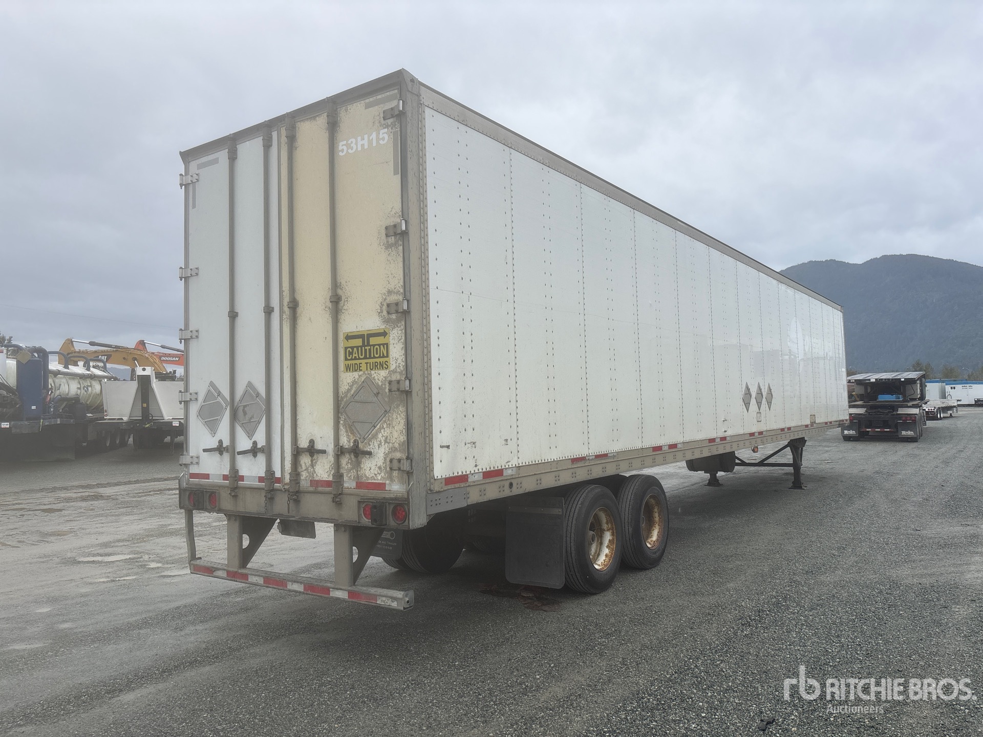 General Appearance with Picture, Right Rear Corner