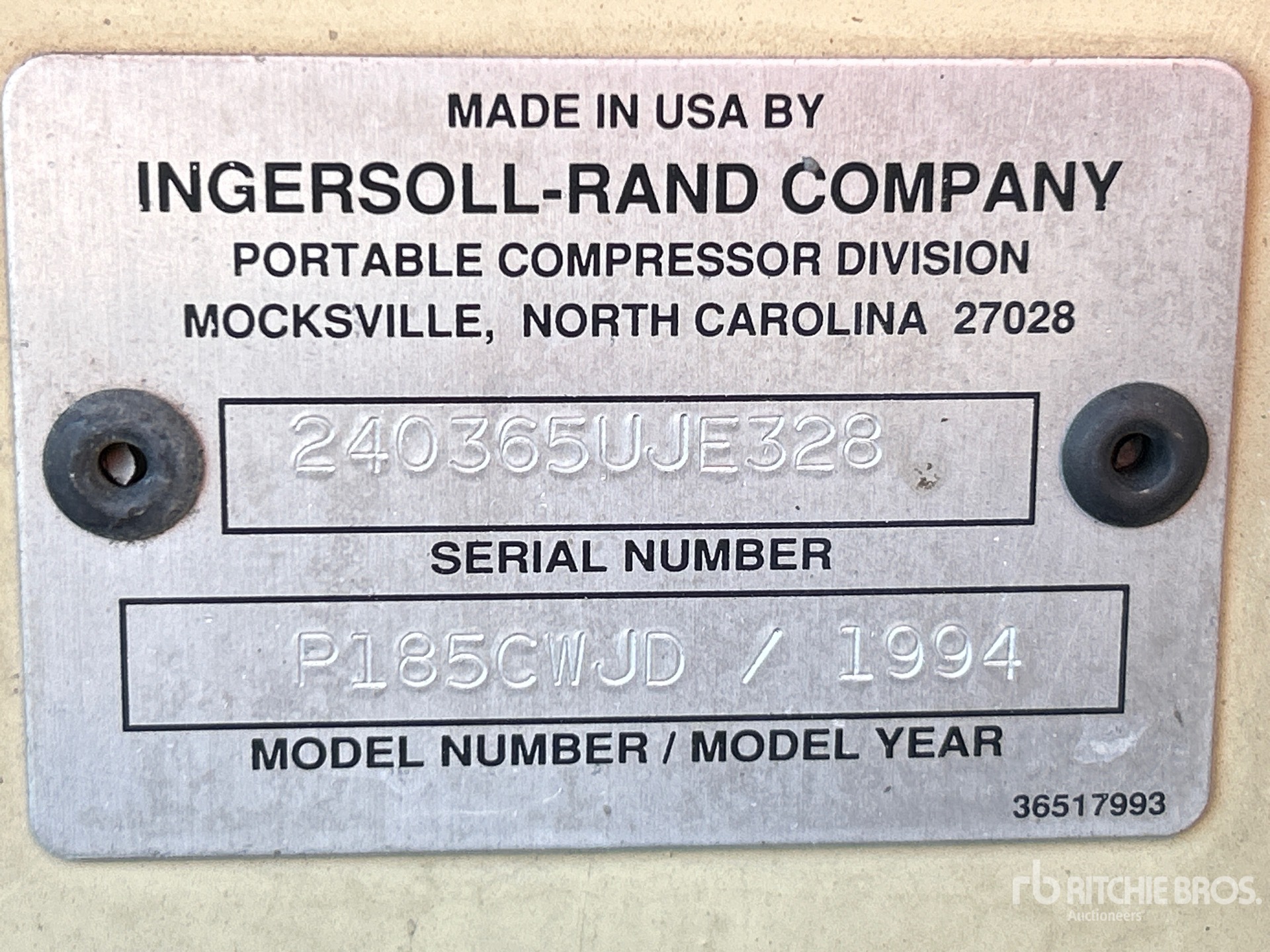 General Appearance with Serial Number / VIN