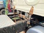 4 Underbody - Truck with 