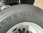 4 Underbody - Truck with 