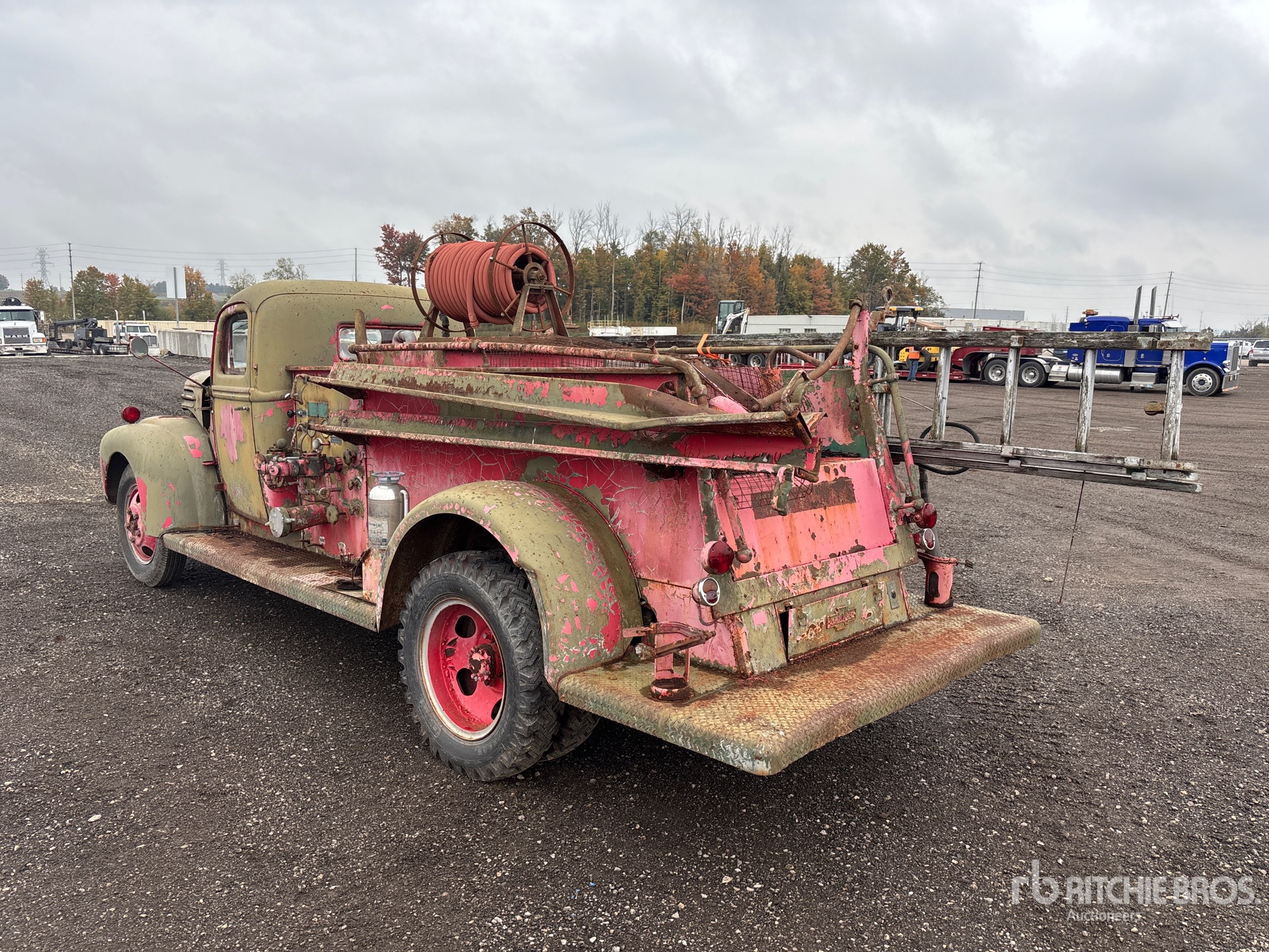 General Appearance with Picture, Left Rear Corner