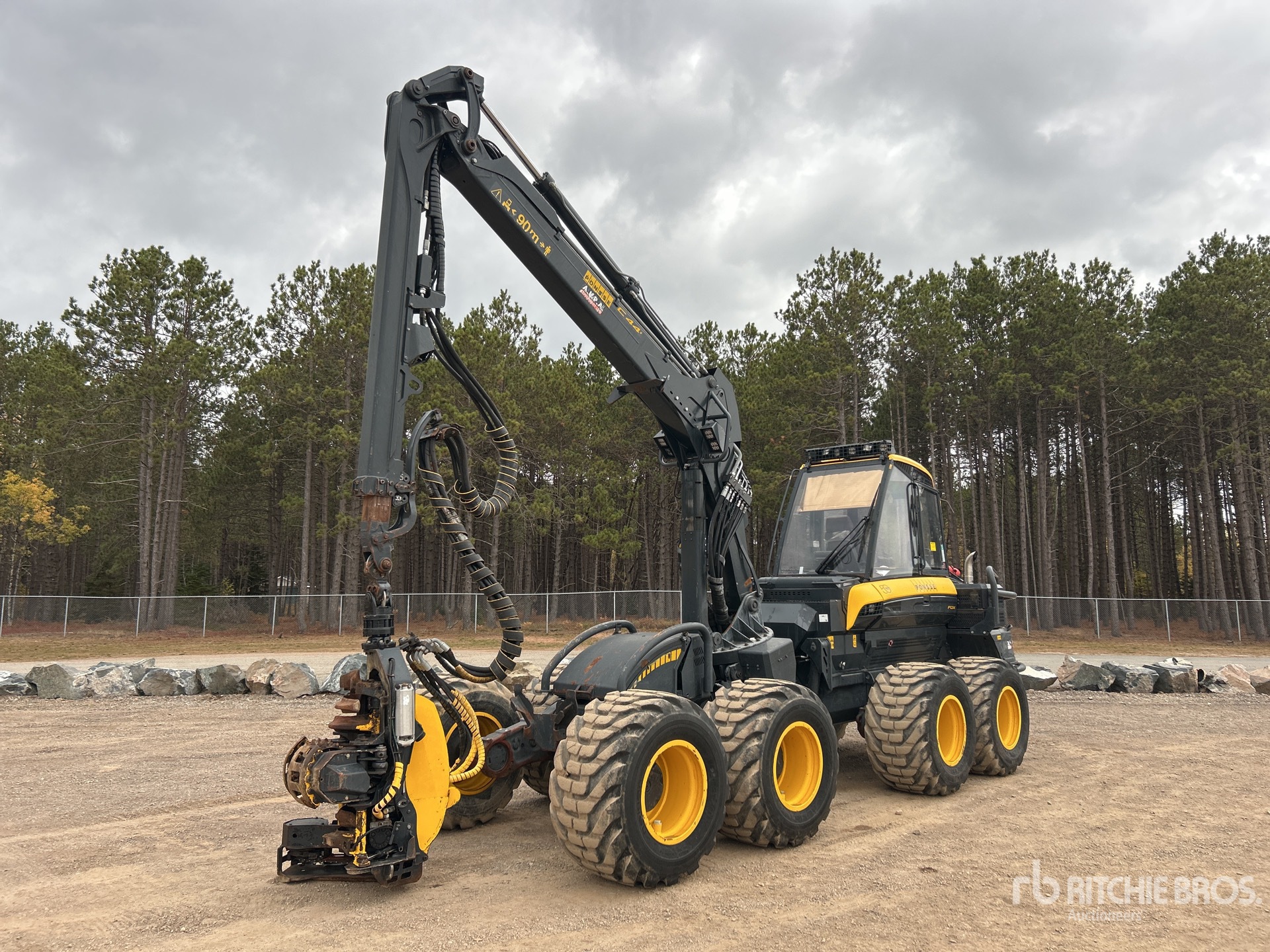 General Appearance with Featured Photo