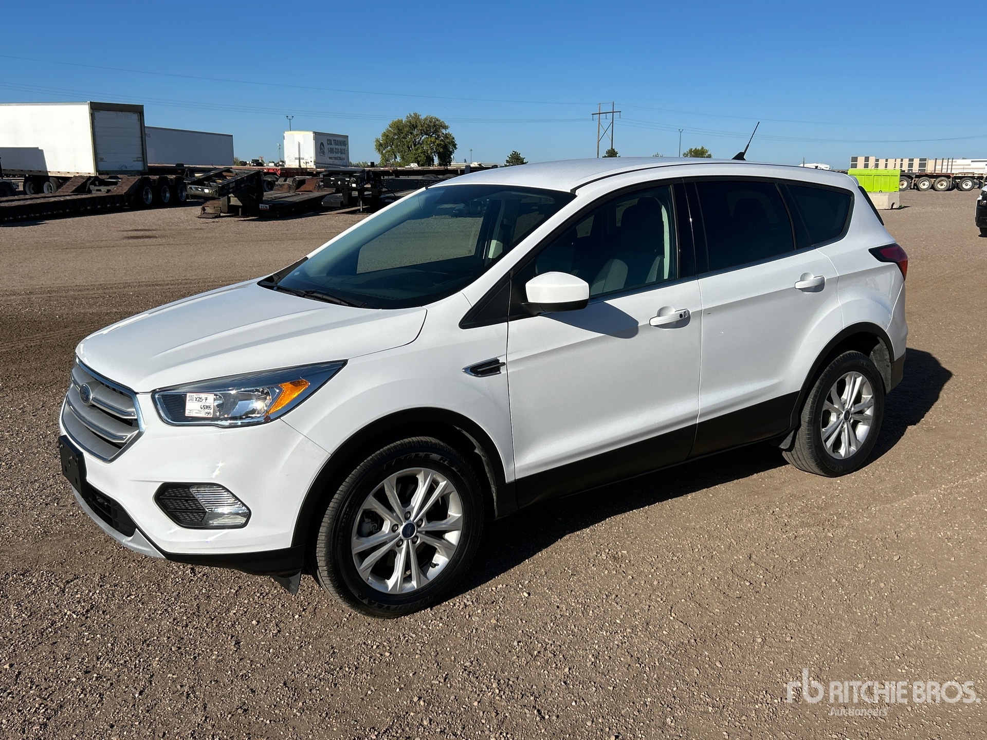 General Appearance with Picture, Left Front Corner