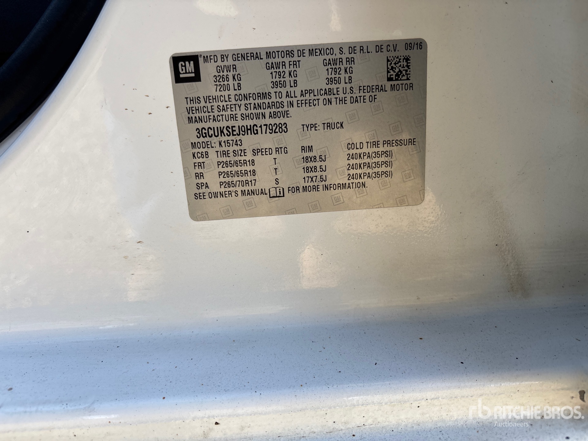 General Appearance with Serial Number / VIN